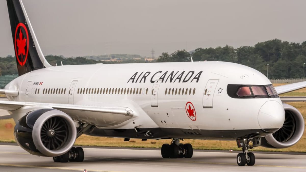 Air Canada CEO to Step Down Amid LaGuardia Crash Uproar