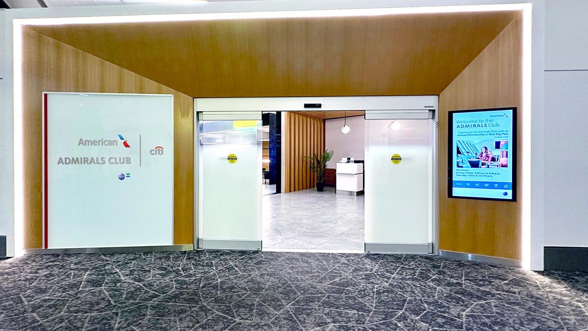 American Adds Citi Branding to Admirals Clubs in New Card Push