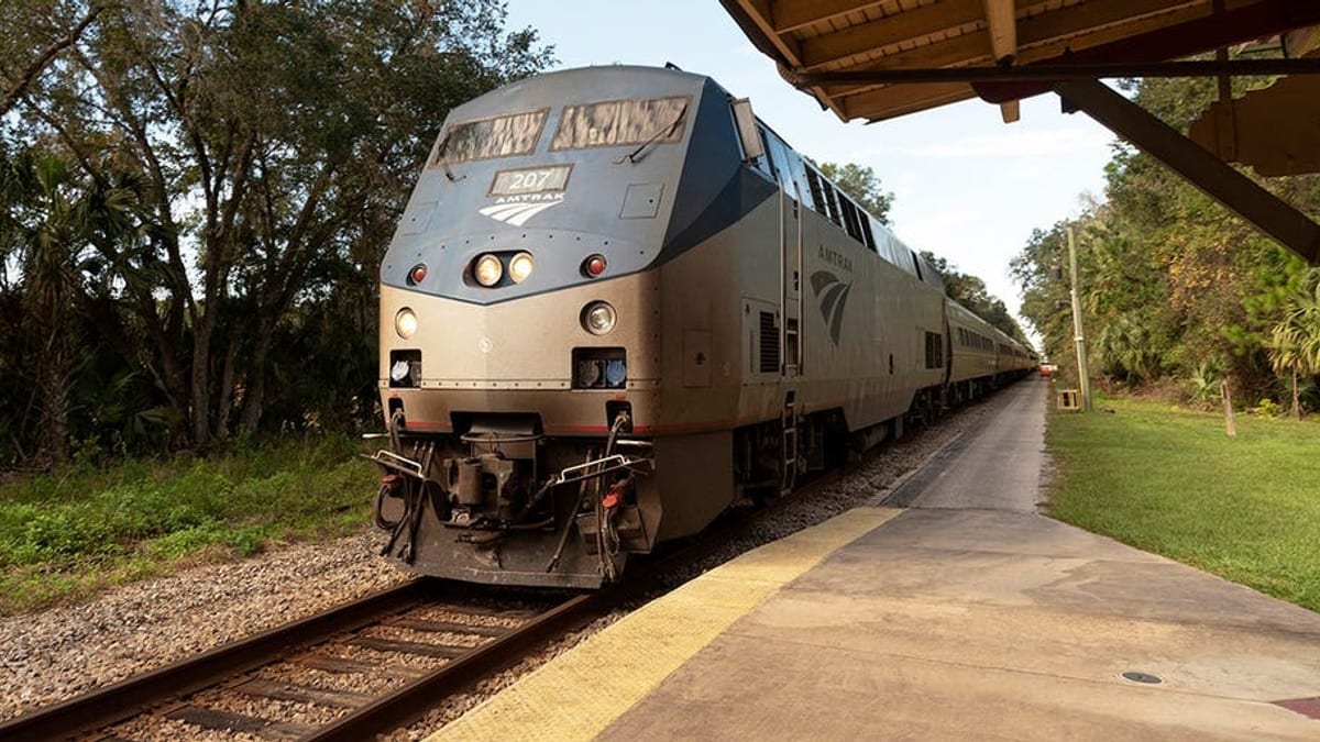 Amtrak riders stranded nearly 24 hours amid Florida wildfire