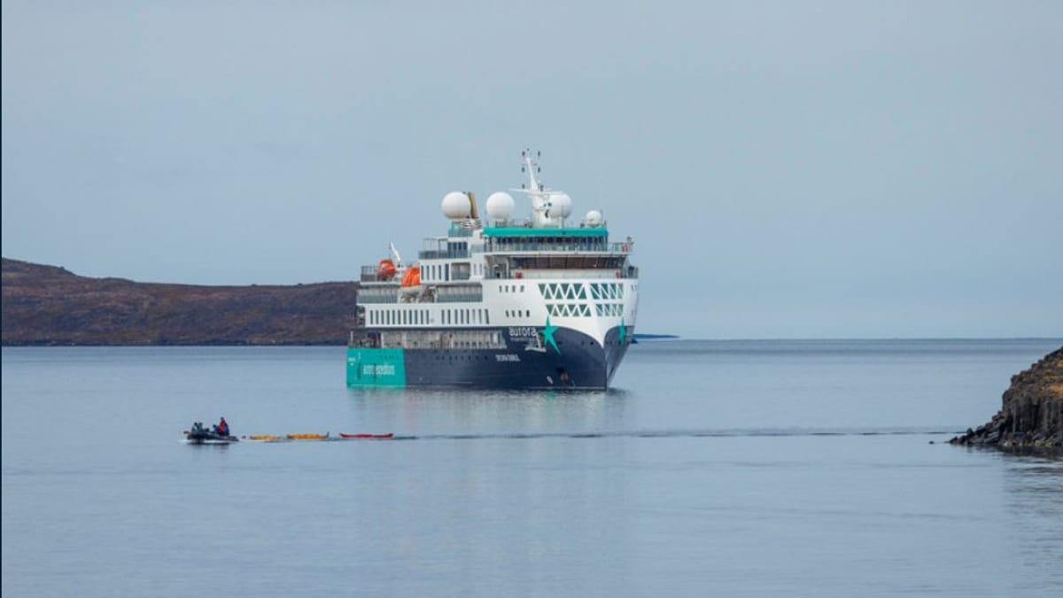 Aurora Expeditions Unveils 2027 Arctic Photography Voyage