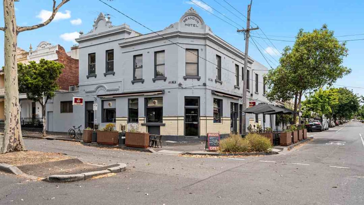 Brandon Hotel Sale Sets Record Yield in Melbourne Pub Market