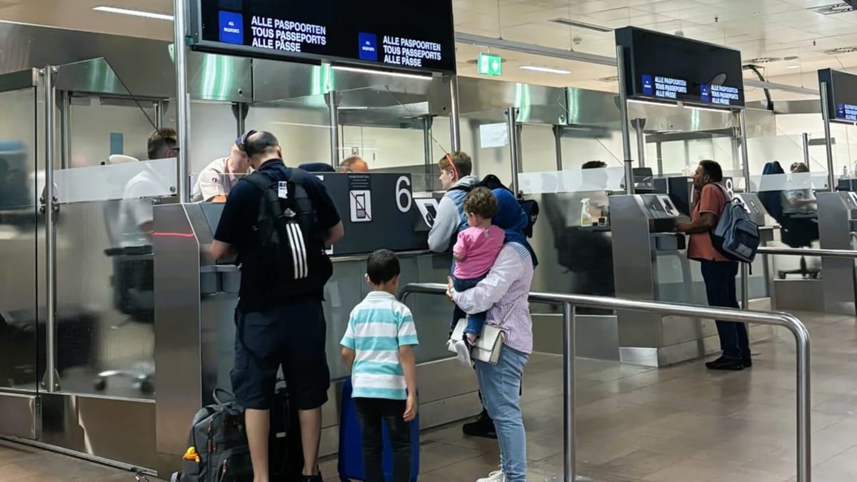 Brussels Airport warns of delays from new EU border system