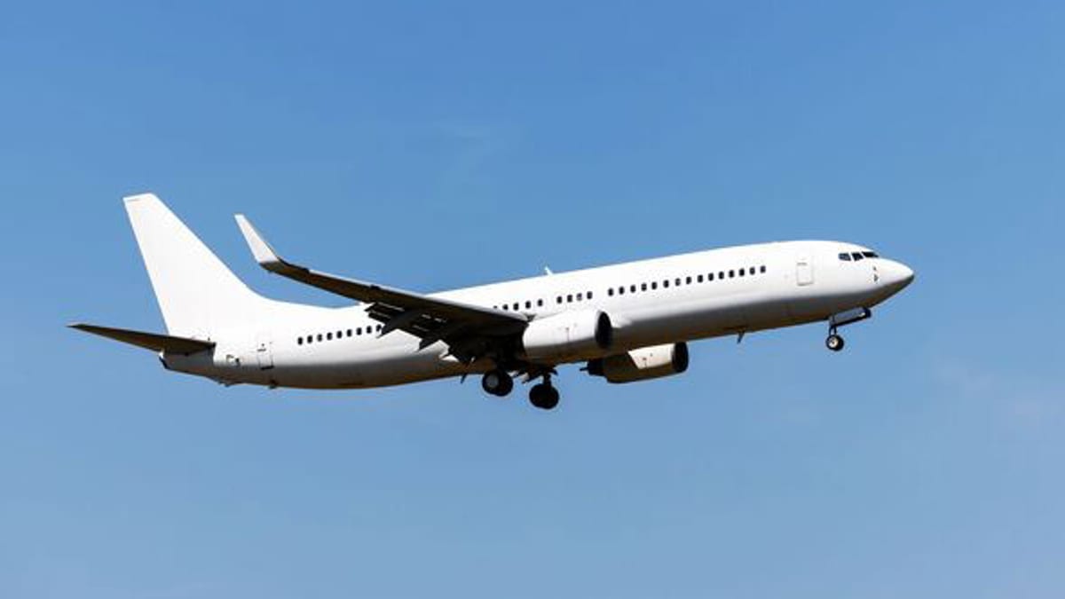 Chaos at airports as 34 flights cancelled and 272 delayed