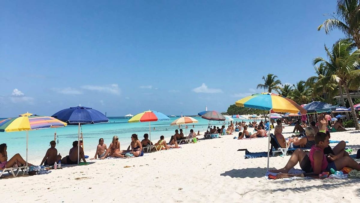 Curaçao Rides World Cup Fever as Airlines Boost Flights