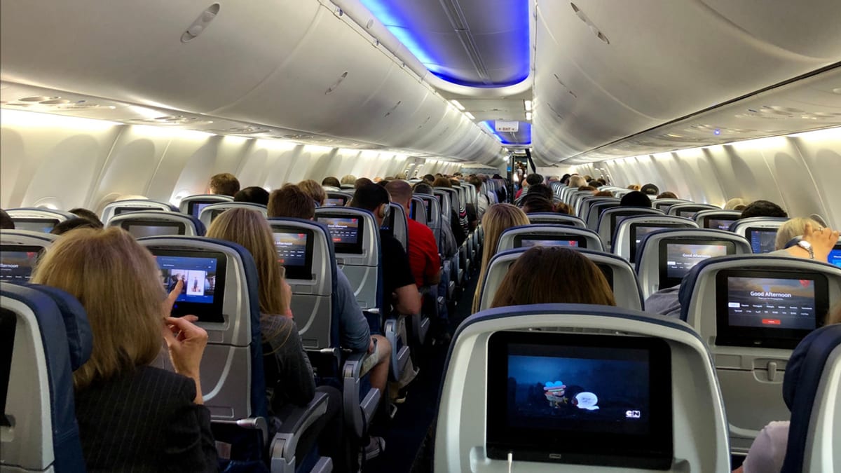 Delta Faces Backlash Over Alleged CEO Family Flight Delay