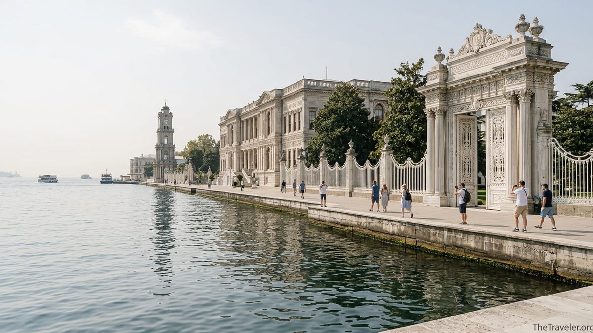 Dolmabahçe Palace Beşiktaş Guide: Tickets & Visiting Tips