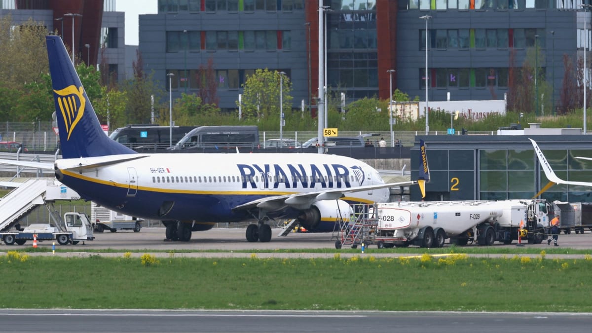 Dozens Stranded as Departing Flights Leave Without Delayed Passengers