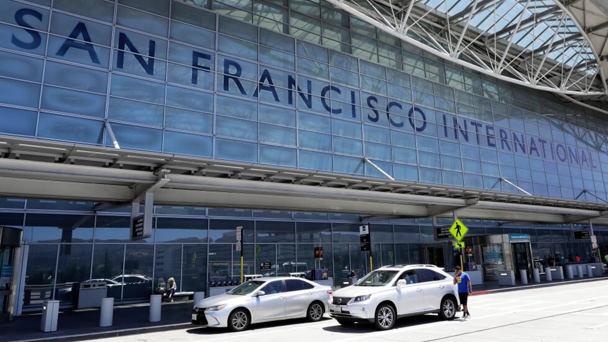 FAA Cuts SFO Arrivals as Runway Work and Safety Fears Converge