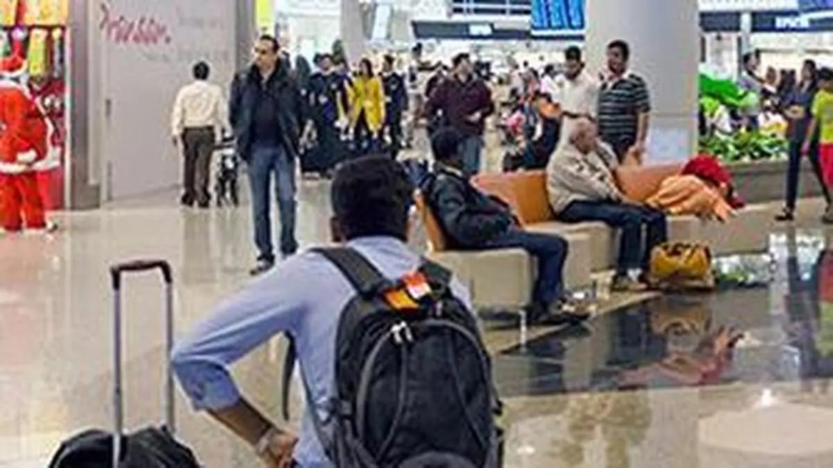 Fire at Mumbai Airport Terminal Disrupts Dozens of Flights