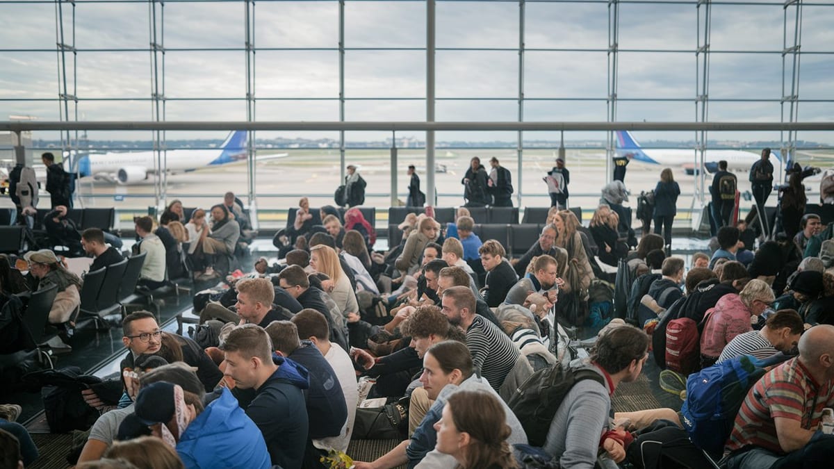 Flight Cancellations at Paris Leave Passengers Isolated