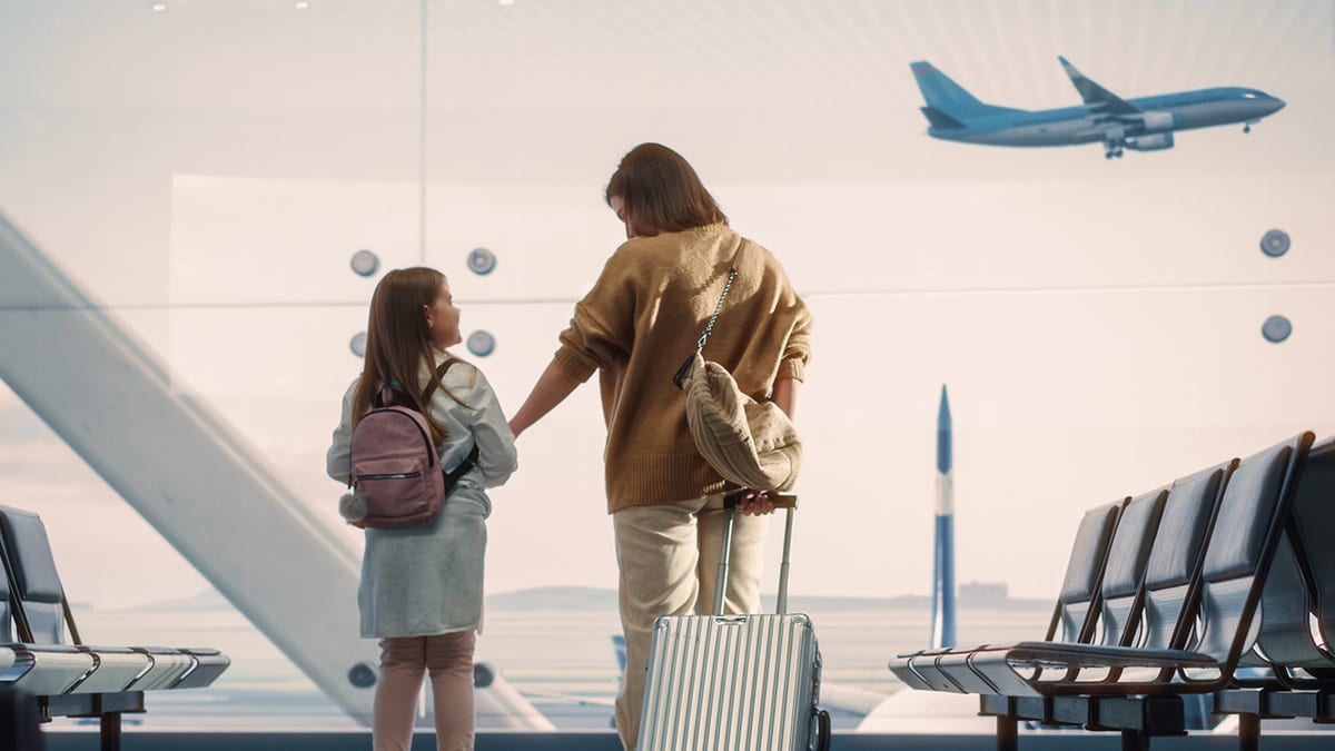 How to Help Children Cope With Fear of Flying