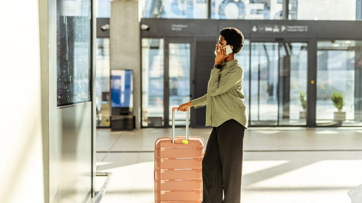 How to Rebook When Airline Disruptions Wreck Your Flight