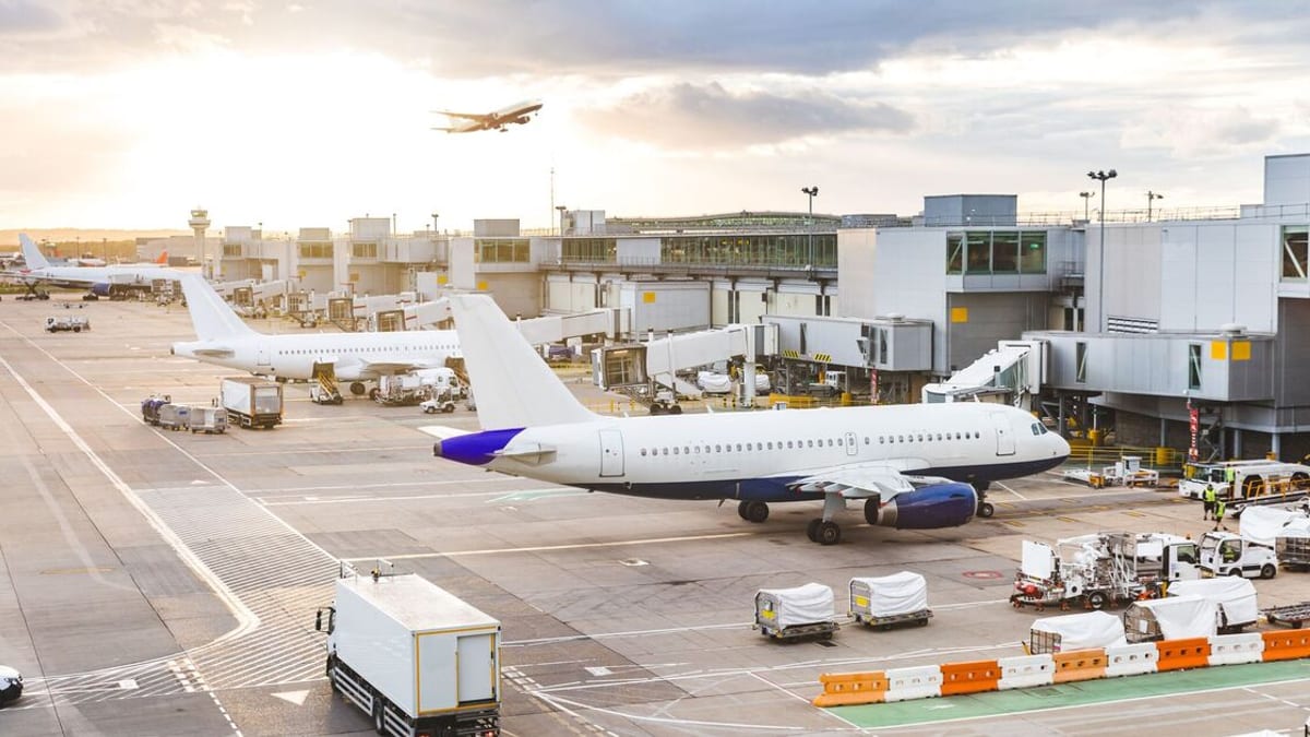 Jet fuel crisis strands tourists as Havana airport runs dry