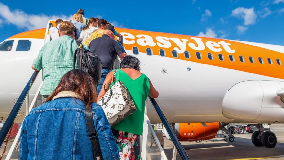 Jet Fuel Crunch Warning Puts Europe’s Summer Flights at Risk