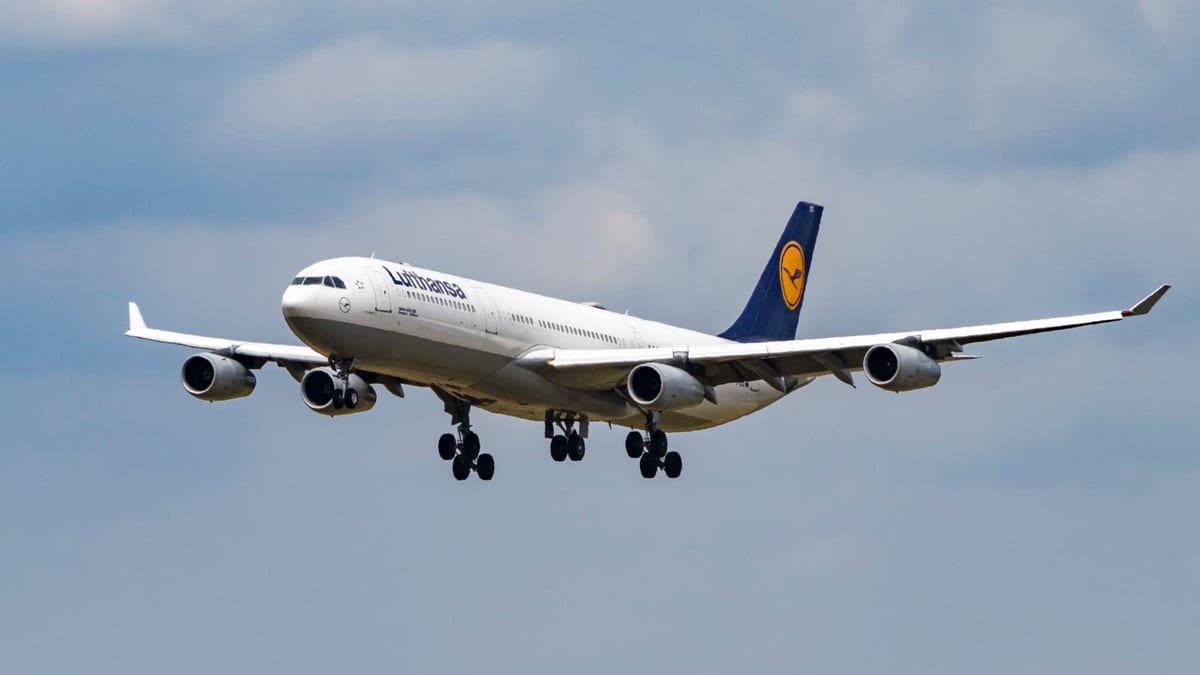 Jet Fuel Squeeze Puts Summer Flights at Risk Within Weeks