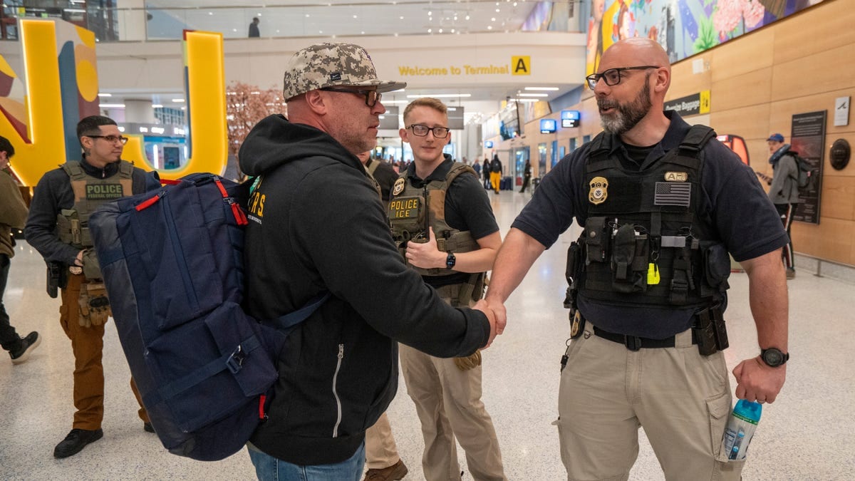 LGA, JFK or Newark: Where Security Lines Are Longest Today