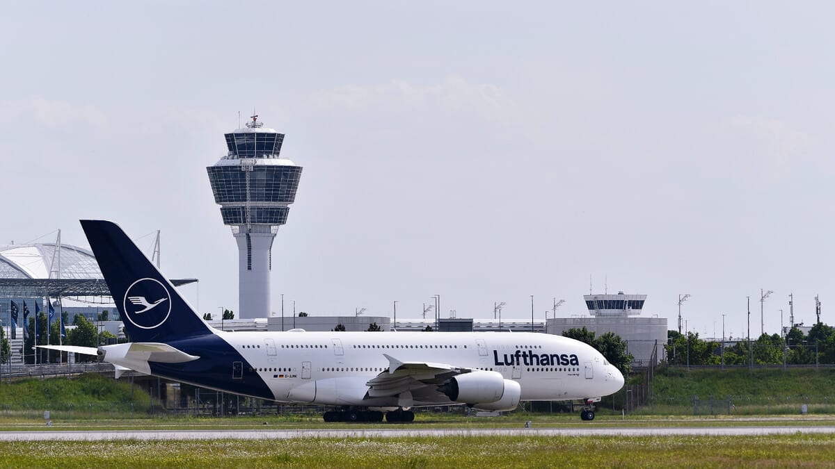 Lufthansa Flights Face Disruption as Cabin Crew Strike Looms April 10