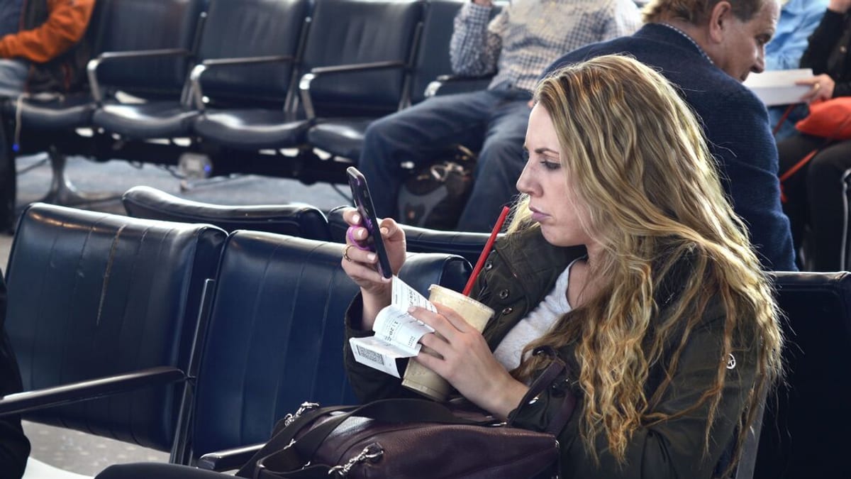 Major Airport Phone Password Demands Stir Privacy Fears