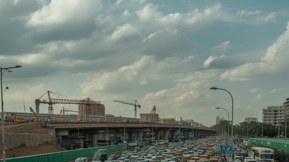 Marathahalli bridge traffic curbs for 3 nights of metro work