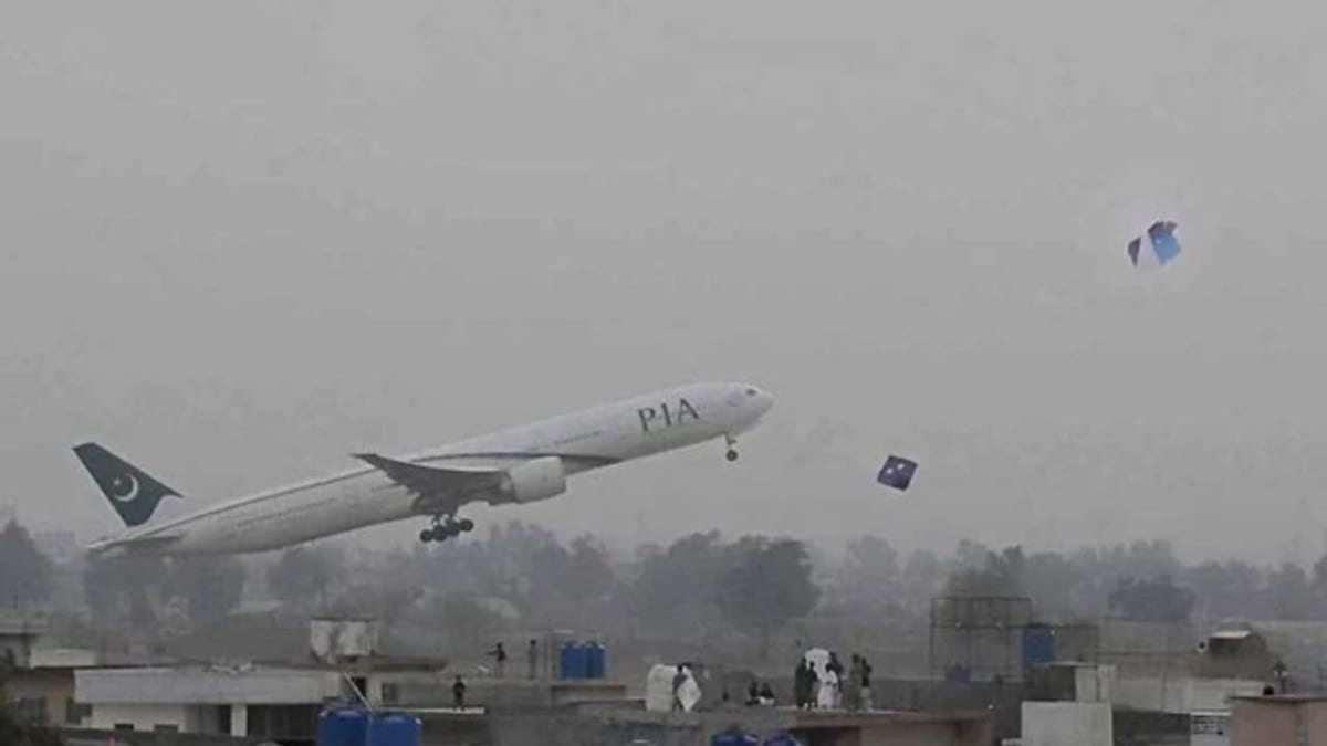 Middle East conflict forces global airlines into costly reroutes