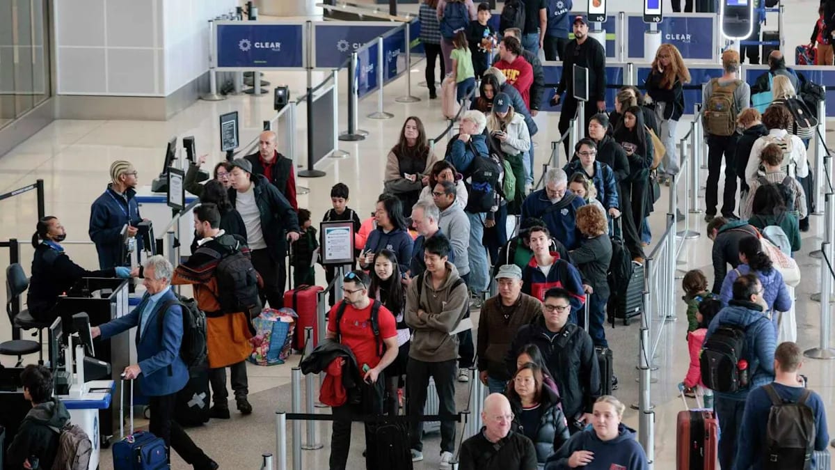 New FAA Landing Limits Poised to Snarl SFO Flight Schedules