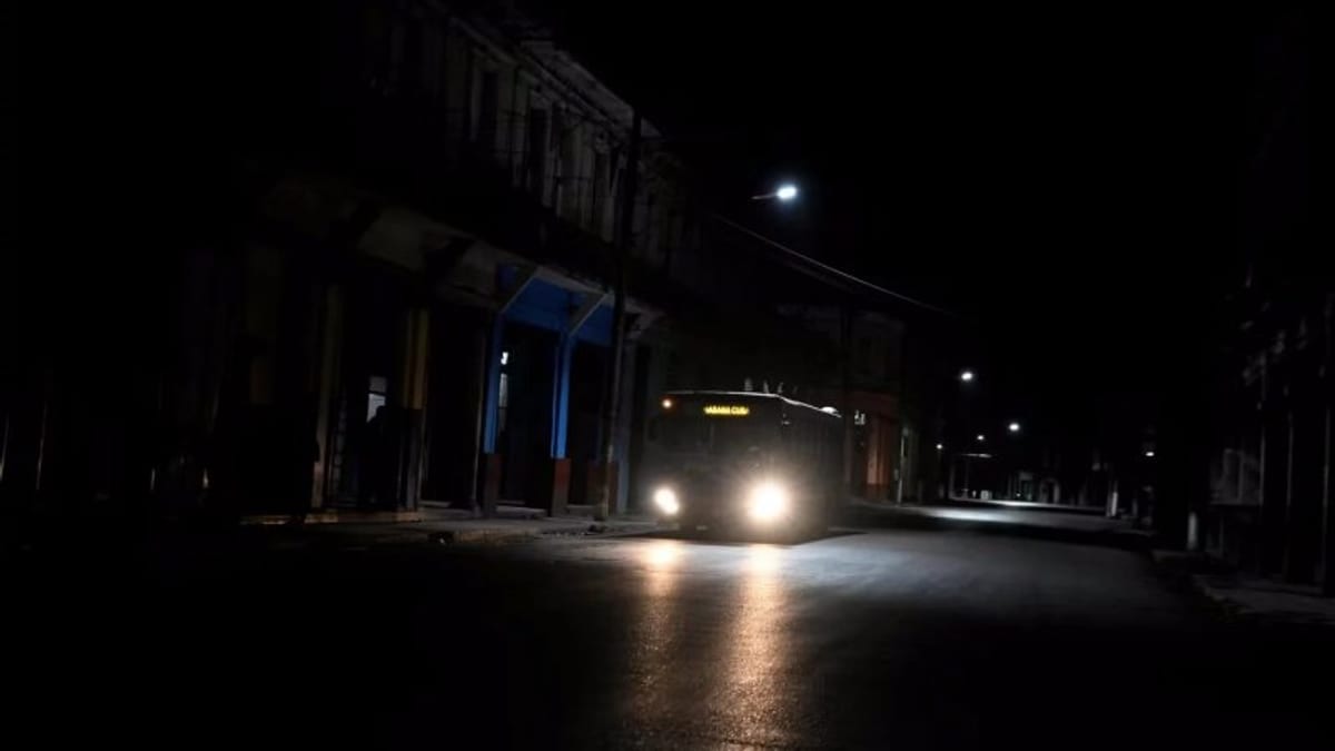 Poland Issues Highest-Level Cuba Travel Warning Amid Energy Crisis