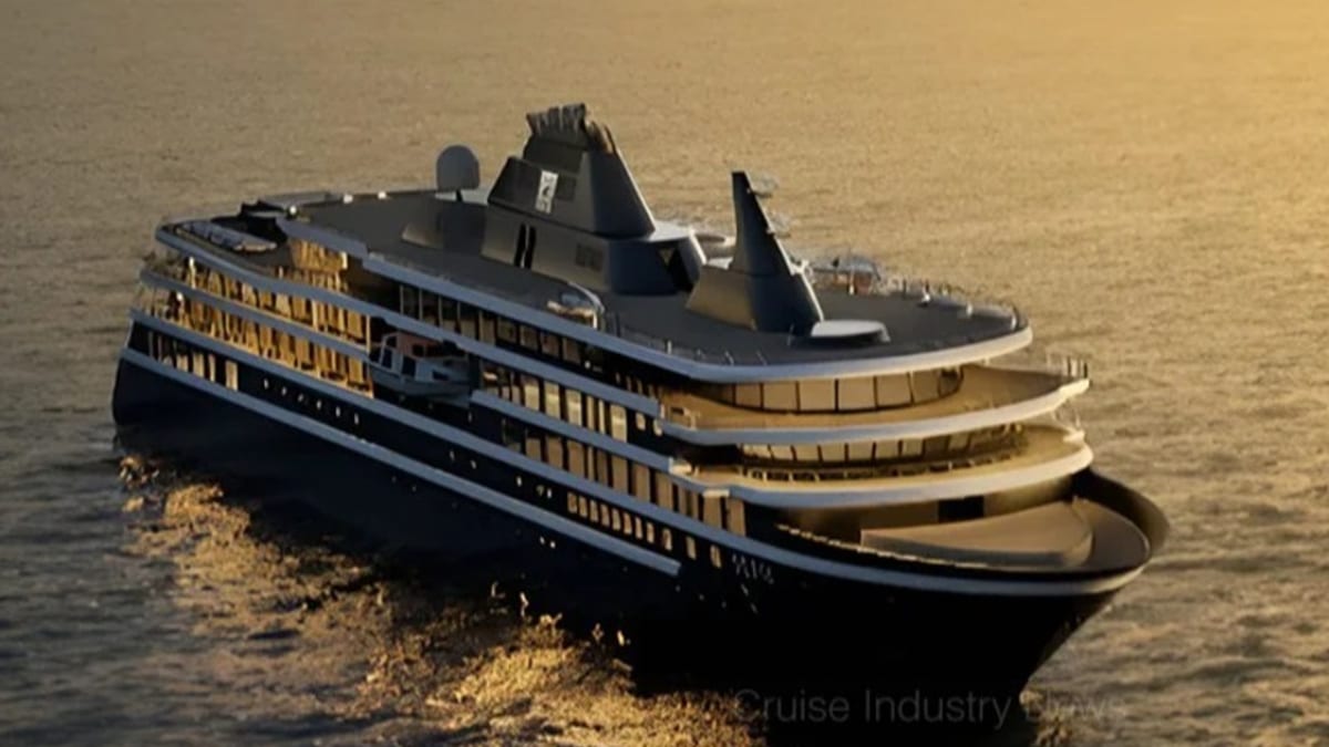 R Yacht Reveals Officer Team for Inaugural Charter Season