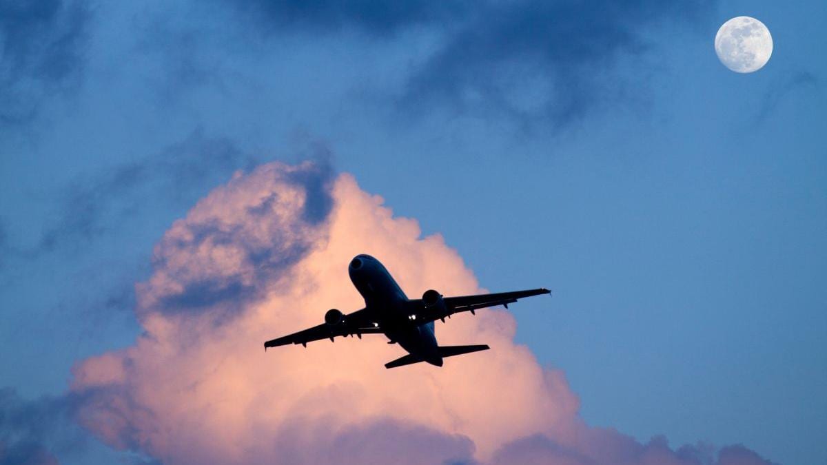 Rising Jet Fuel Costs Push Airlines to Raise Fares Worldwide