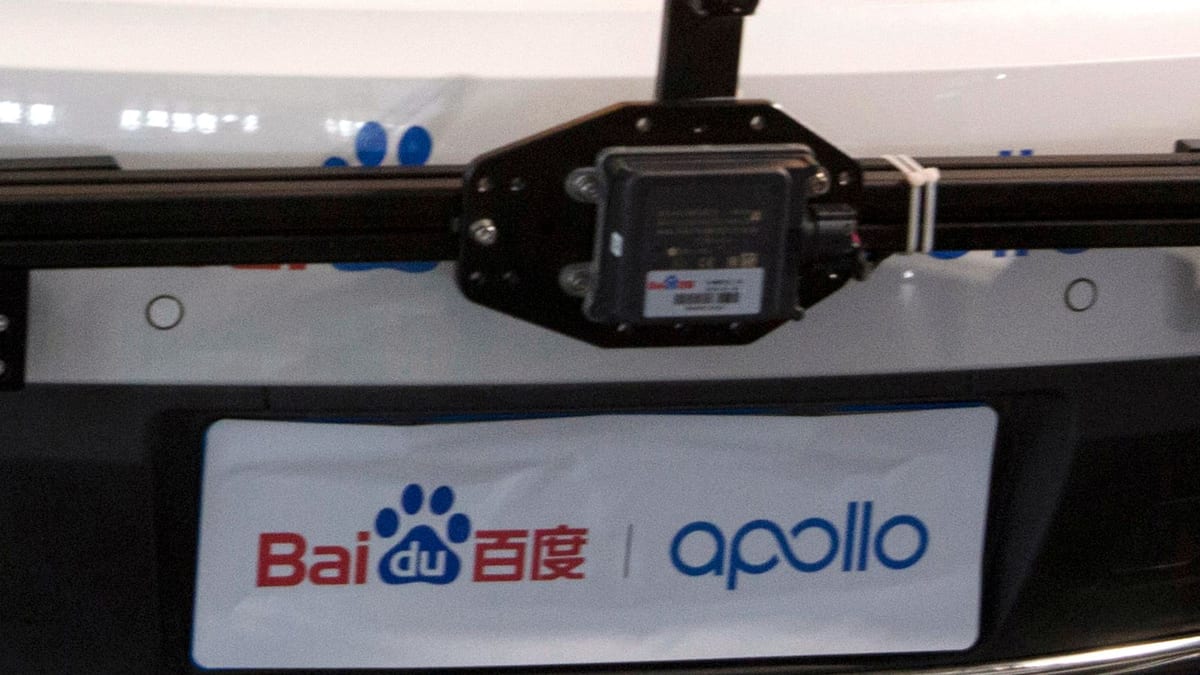 Robotaxi outage in Wuhan strands riders in live traffic