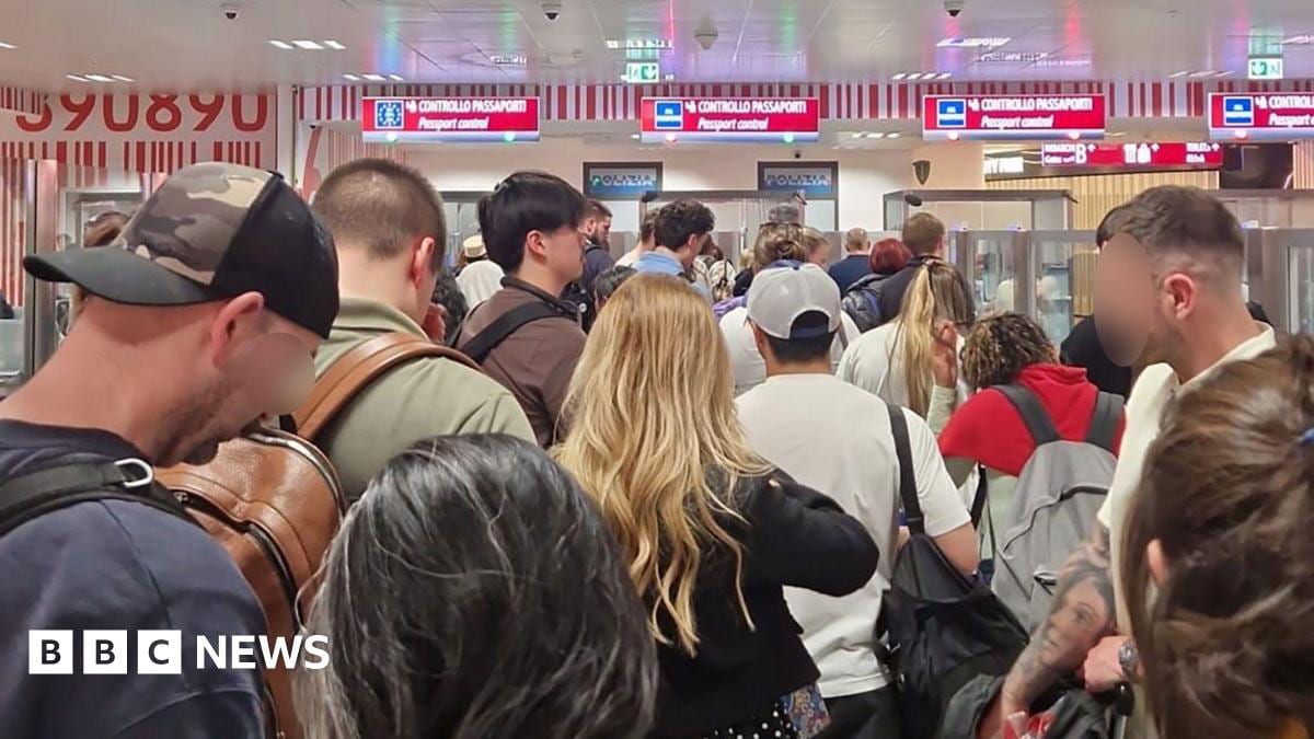 Ryanair Milan–Manchester flight highlights new EU border chaos