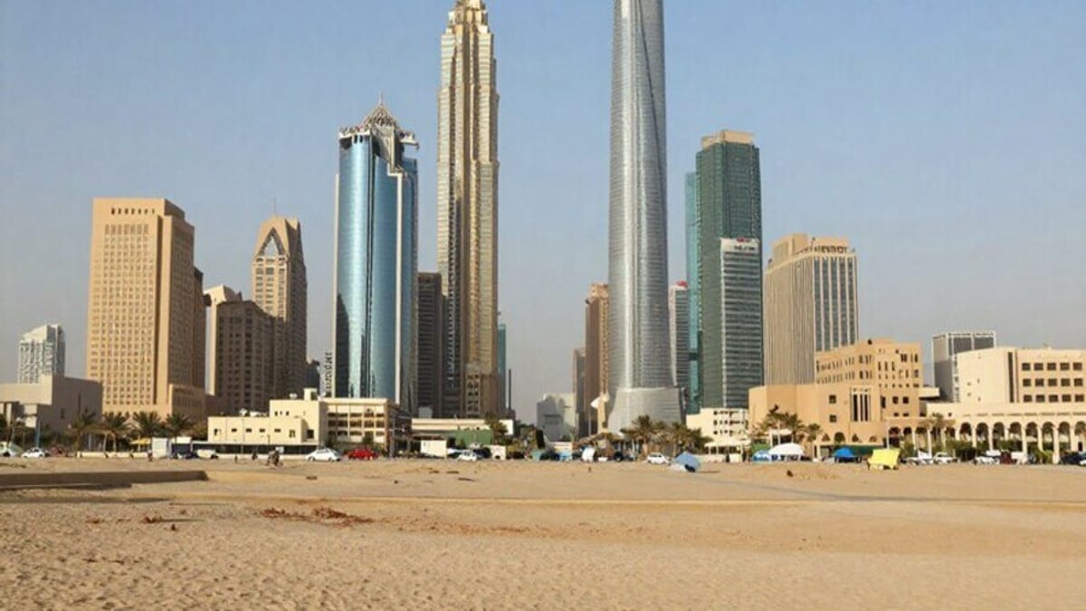 Saudi Arabia Eases Visa Rules For Stranded Tourists