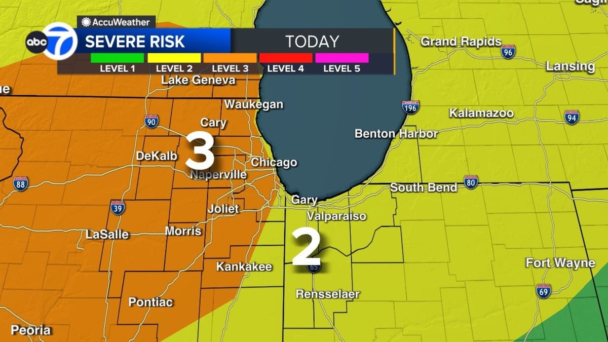 Severe storms sweep Chicago as tornado warnings expire