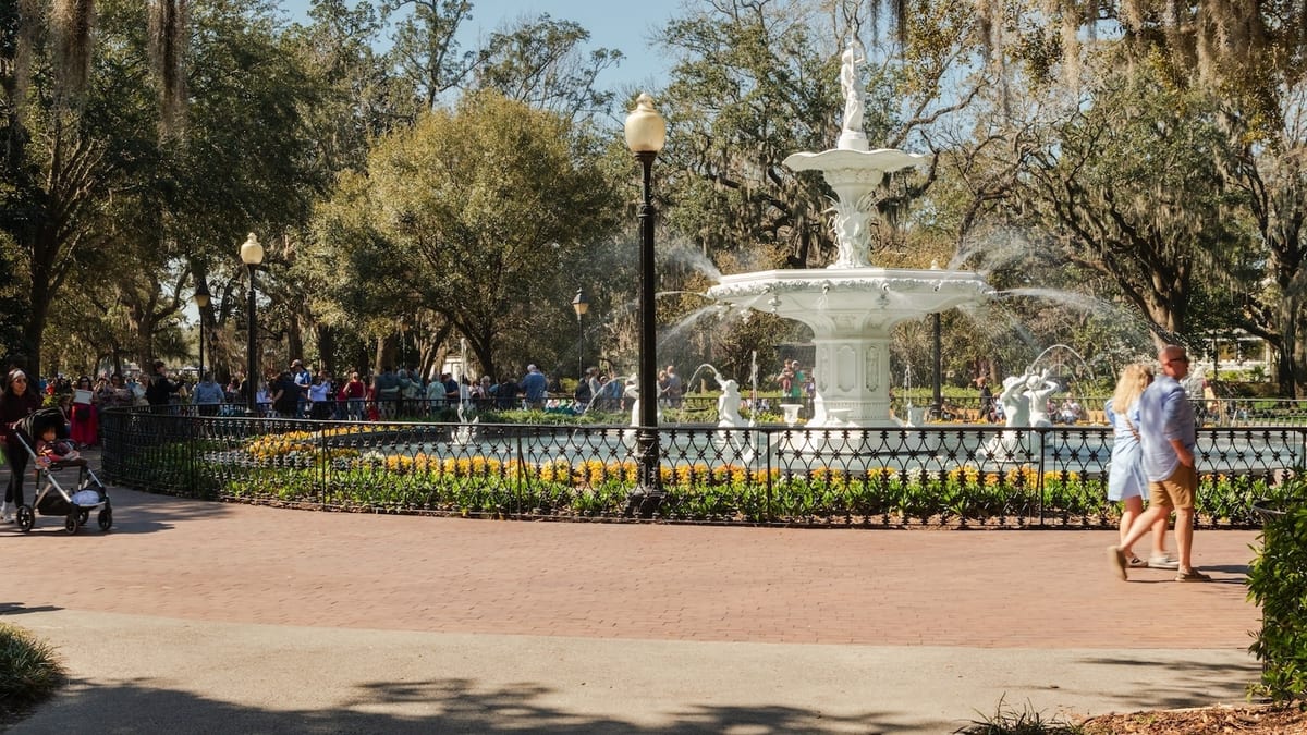 Tourism Boom Tests Asheville’s Future as a Mountain Haven