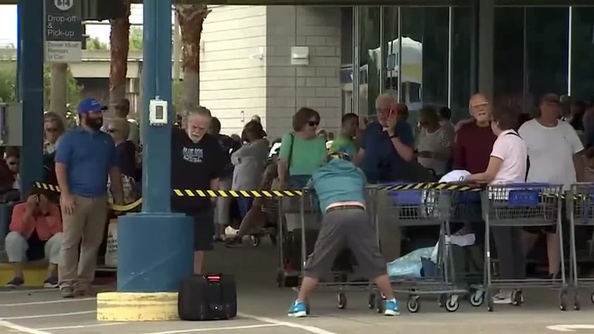 Wildfire Stops Florida Amtrak Train, Stranding Riders 20 Hours